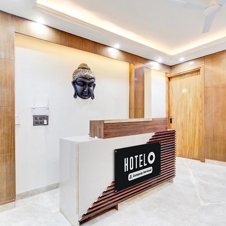 Super Hotel O Sector 43 구르가온 외부 사진