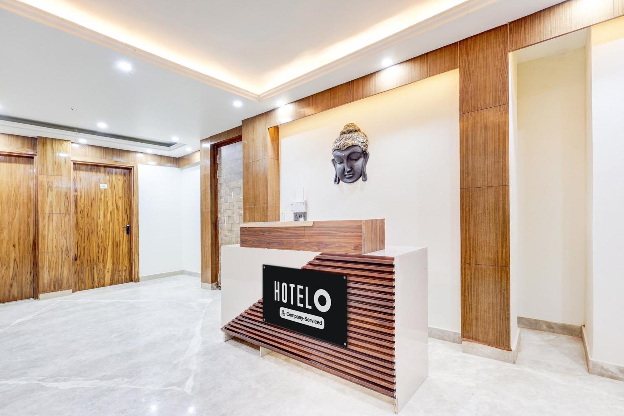 Super Hotel O Sector 43 구르가온 외부 사진